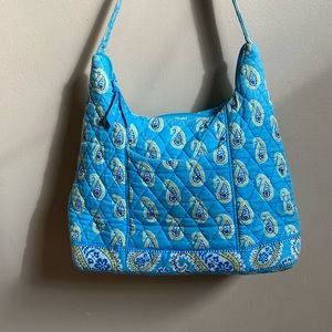 VERA BRADLEY BAG/VERA BRADLEY QUILTED SHOULDER BAG/ BLUE/ USED.